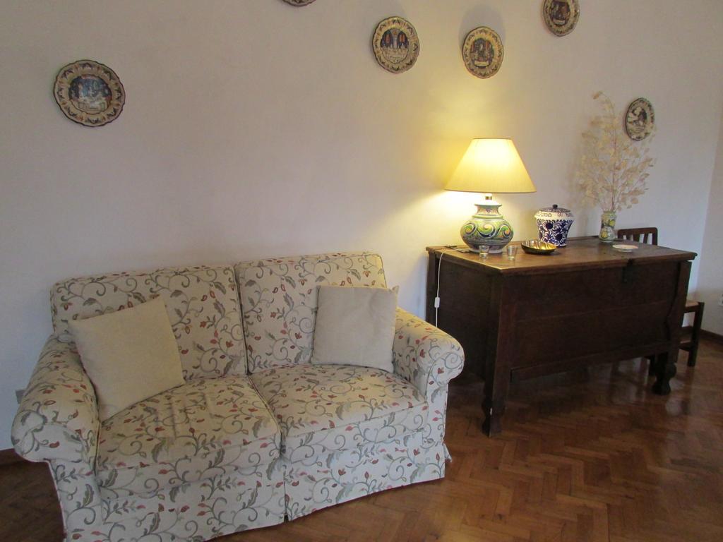 Agriturismo Dea Valfabbrica Luaran gambar
