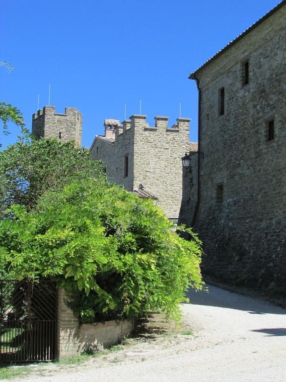Agriturismo Dea Valfabbrica Luaran gambar